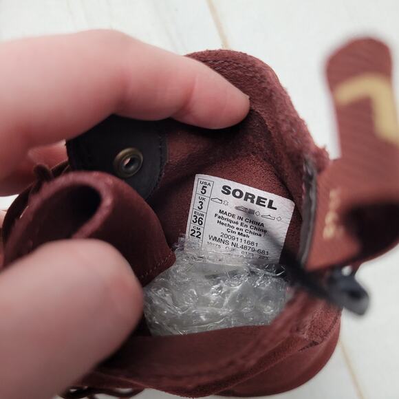 Sorel NWT Hi-Line lace up combat boots waterproof suede red - Picture 6 of 6